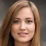 Emily R., 35 — KlaroNail customer